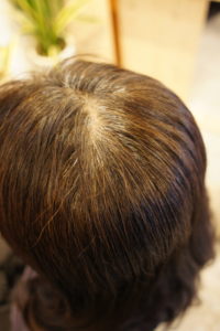 東京銀座くせ毛専門、40代女性、毎月白髪染め